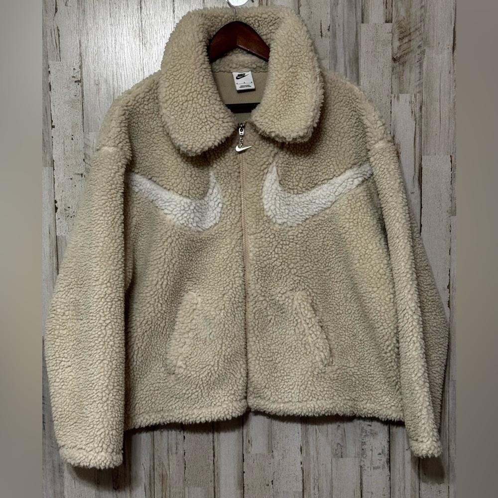 Nike Swoosh Sherpa Zip Up Medium‎